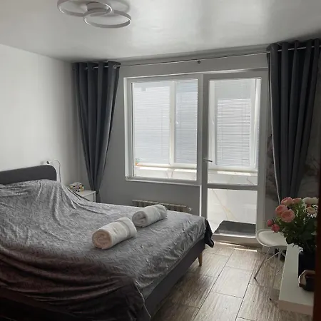 Apartment Cozy Flat Old Town Centre